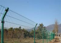 圈地圍欄網(wǎng)用什么類型的護(hù)欄網(wǎng)？