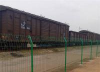 光伏電廠護欄采用什么樣式的護欄網(wǎng)產(chǎn)品？